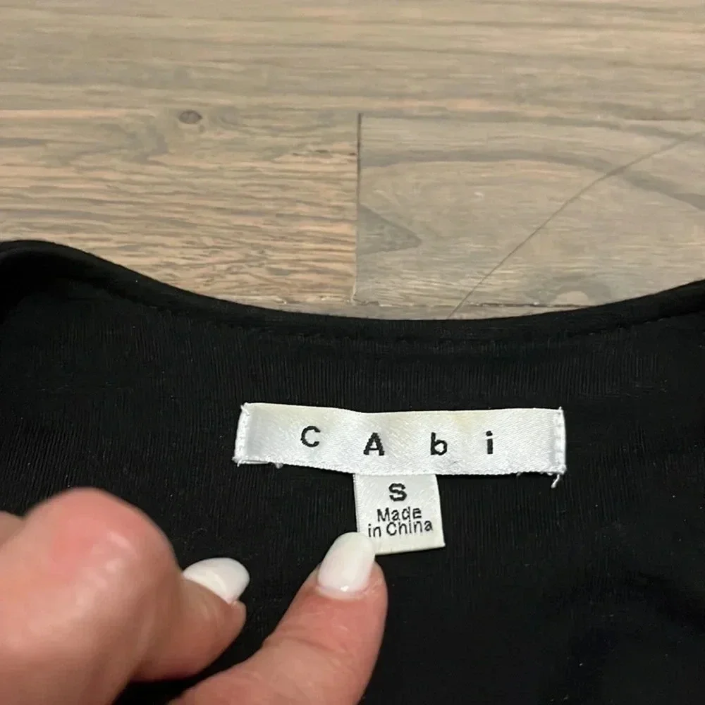 CABI Cropped Button Up Jacket. Shoulder pads. Black small